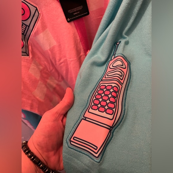 NWT Boxlunch Barbie Dreamhouse Cardigan Size 2x - Picture 2 of 5